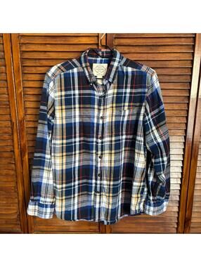 St. John's Bay Men's Casual Button Up Flannel Shirt -Blue Plaid - Size Medium